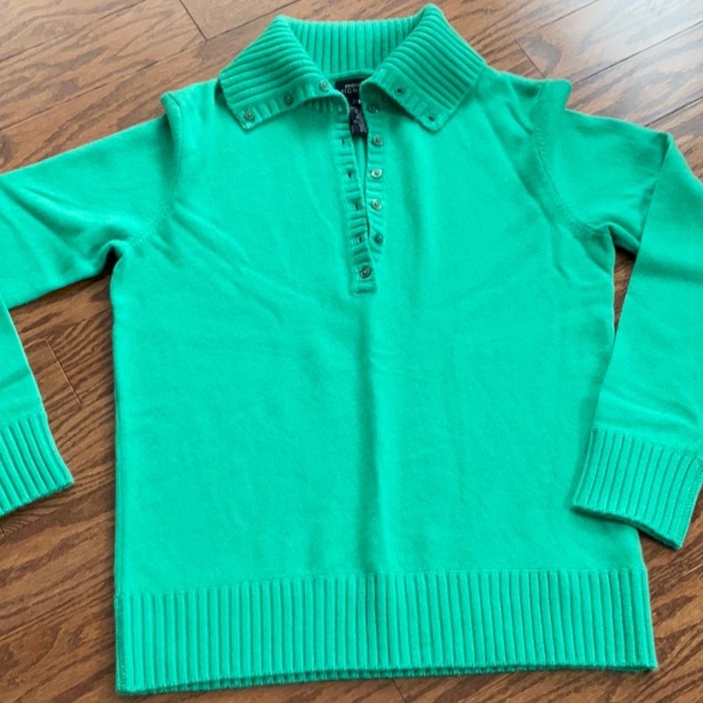 Cashmere ladies 3/4 button front sweater